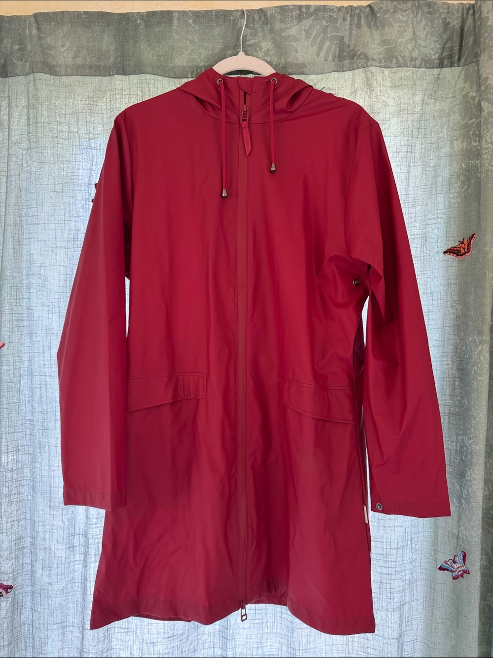 RAINS Scarlet Red Hooded Slicker Raincoat